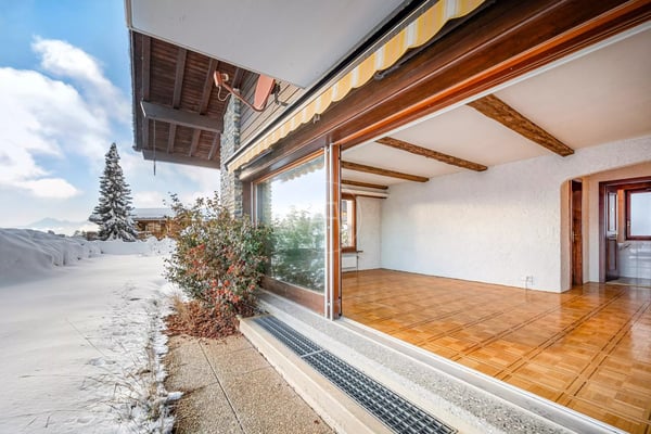 Chalet with Alpine views and exceptional potential 6