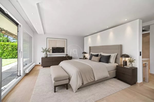Beautiful 6,5 rooms duplex, pool, garden in the heart of Champel 11