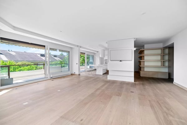 Beautiful 6,5 rooms duplex, pool, garden in the heart of Champel 5