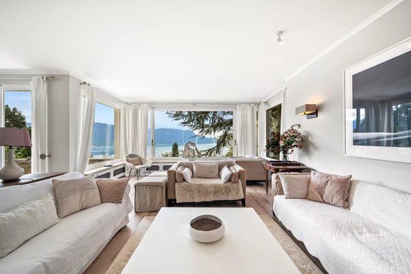 Superbe propriété avec piscine, vue panoramique au-dessus de Montreux 10