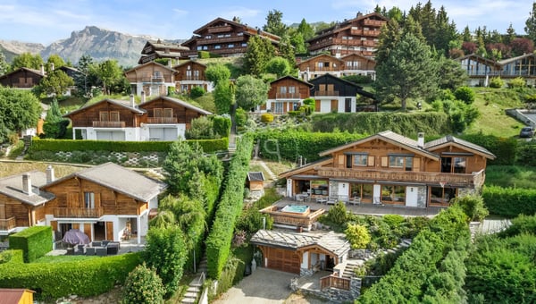 Superbe chalet avec vue panoramique à Crans/Lens 2