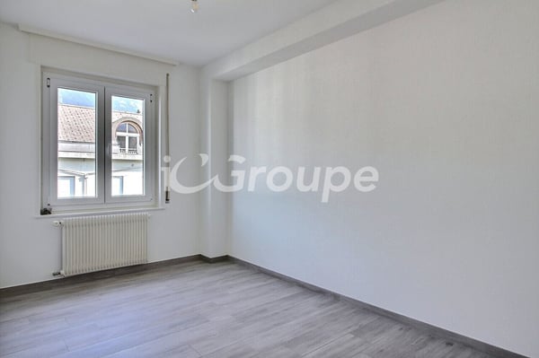 Bel appartement de 1.5 pièces rénové en location à Sion 7
