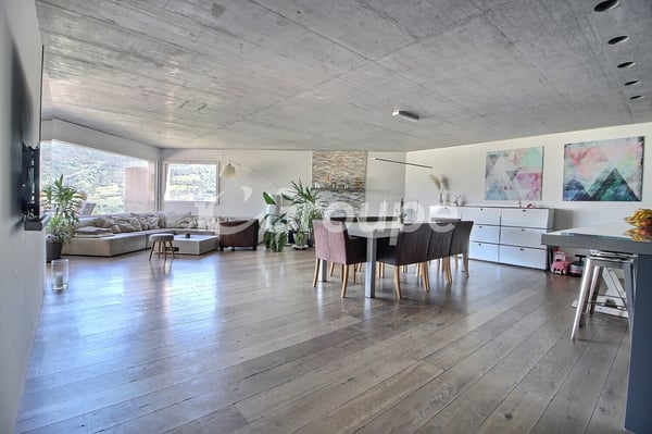 Superbe villa contiguë à vendre à Gravelone 5