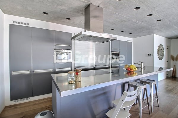 Superbe villa contiguë à vendre à Gravelone 4