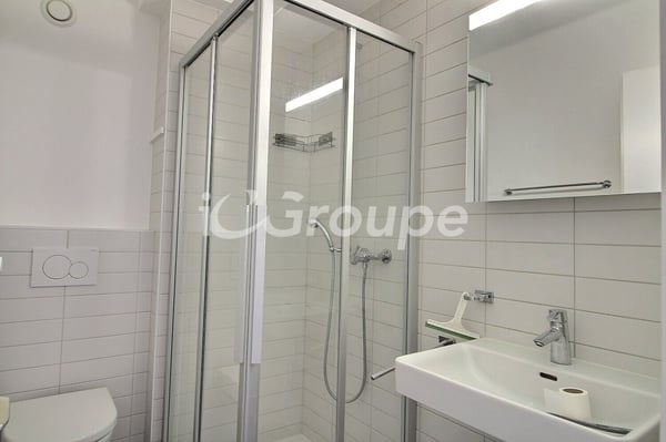 Appartement de 2.5 pièces rénové pour location à Sion. 6