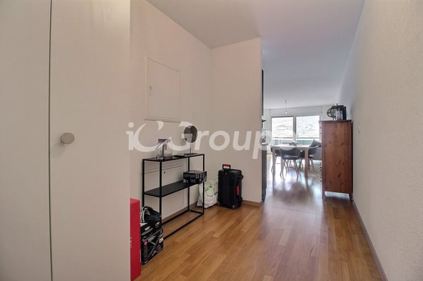 Charmant appartement de 2.5 pièces à louer à Bramois. 6