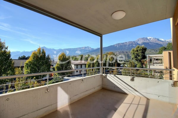 Bel appartement de 3.5 pièces au 2ème étage à Bramois 8