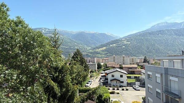 Magnifique attique de 2.5 pièces avec grand balcon 10