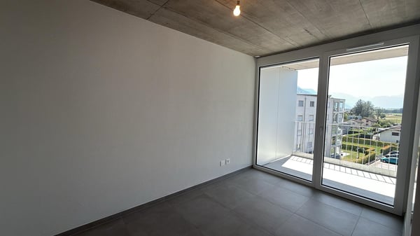 Spacieux attique neuf avec grand balcon 7
