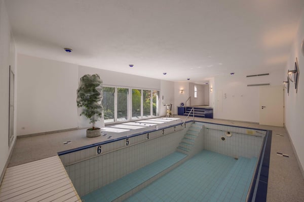 Somptueuse propriété dans un havre de verdure et de paix 13