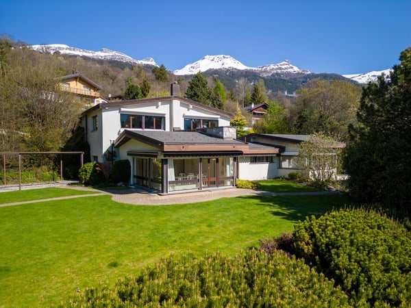 Somptueuse propriété dans un havre de verdure et de paix 3