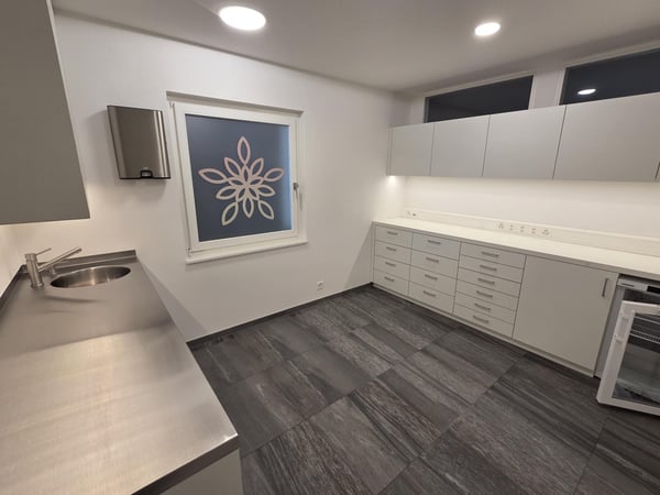 Cabinet médical entièrement rénové au coeur de la ville 3