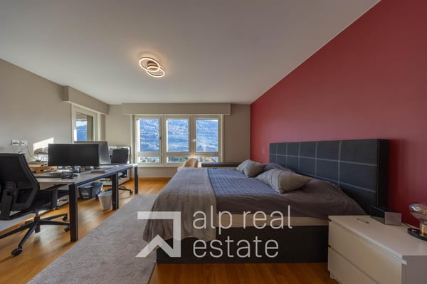 Villa d'architecte avec vue panoramique sur les châteaux 9