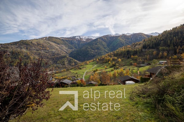 Séduisant terrain à bâtir à 5 mn de la station 1