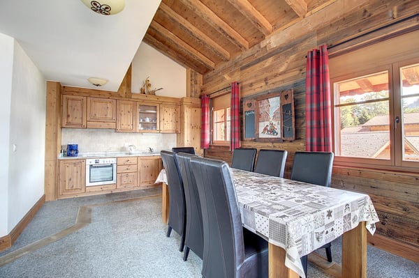 Duplex 5.5 pièces avec balcon et vue panoramique en résidence secondaire 3