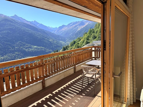 Superbe appartement ski in/out dans résidence hôtelière 7