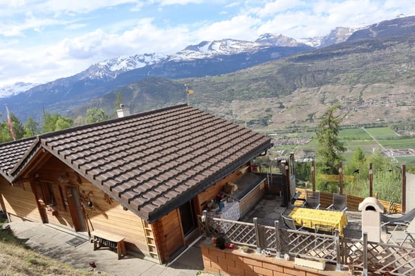 AUTHENTIQUE double CHALET (2 en 1) de 1 ½ p. 14