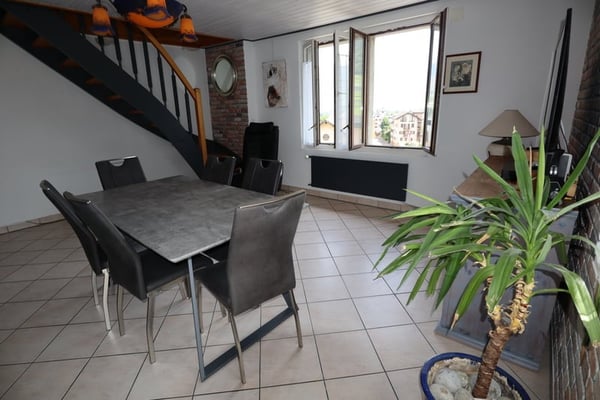 SION/BRAMOIS Appartement duplex 3