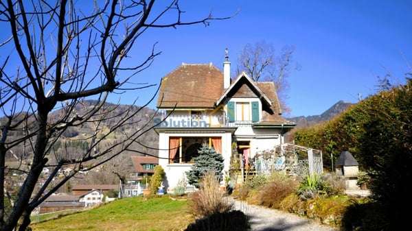 Grande maison de 2 logements 4