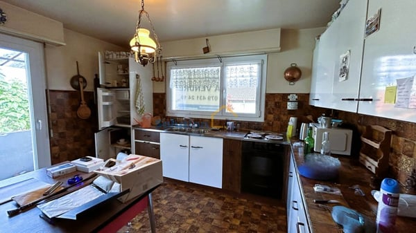 Villa de 2 grands appartements, proche centre 11