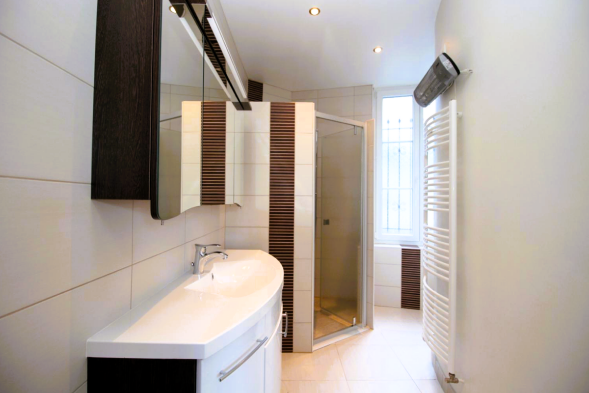 Spacieux appartement, terrasse