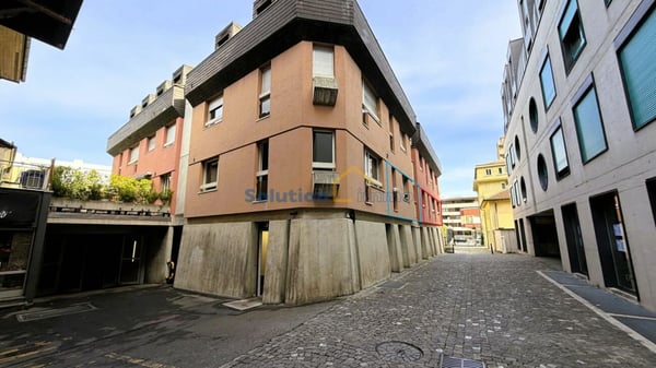 Appartement + un bureau pour agrandissement, au centre ville 11
