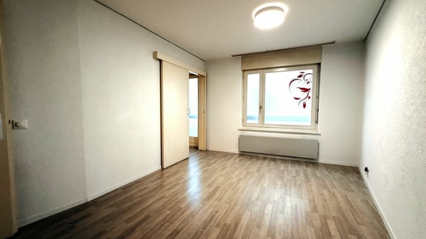 Appartement + un bureau pour agrandissement, au centre ville 2