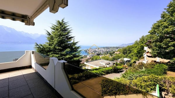Magnifique vue depuis appartement de 3,5 pièces 3