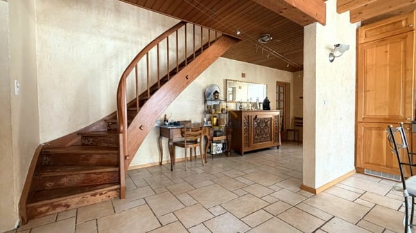 Grande maison villageoise centre de Vouvry 13