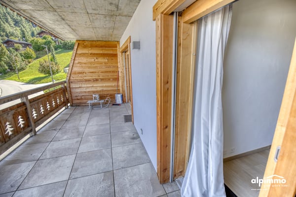 Appartement 3.5p de luxe en très bon état à vendre à Haute-Nenda 12
