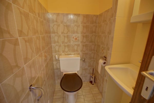 Appartement spacieux avec potentiel de rénovation à 100m des remontées 10
