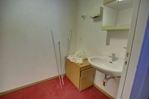 Appartement spacieux avec potentiel de rénovation à 100m des remontées 12