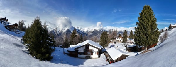 Chalet de caractère avec 2 annexes et un grand terrain à Haute-Nendaz! 7