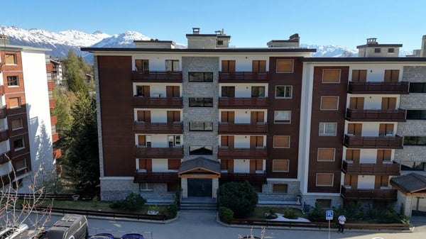 2,5 pièces de standing avec cheminée - 62 m² rénové et grand balcon! 13