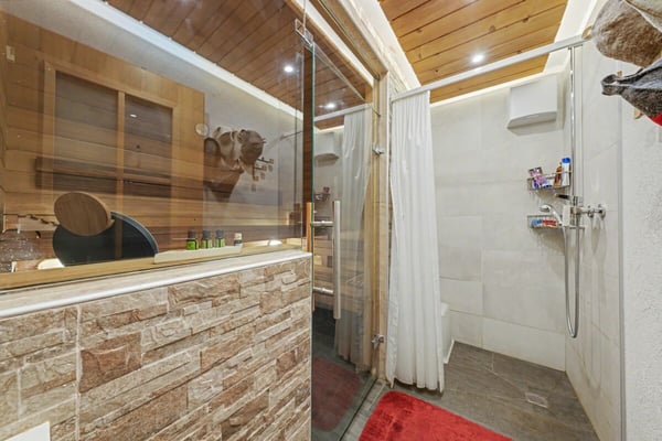 Magnifique chalet familial avec mezzanine et sauna à Haute-Nendaz ! 19