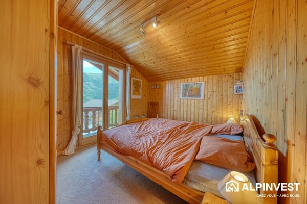 Sympathique chalet à Sornard dans un état impeccable ! 12