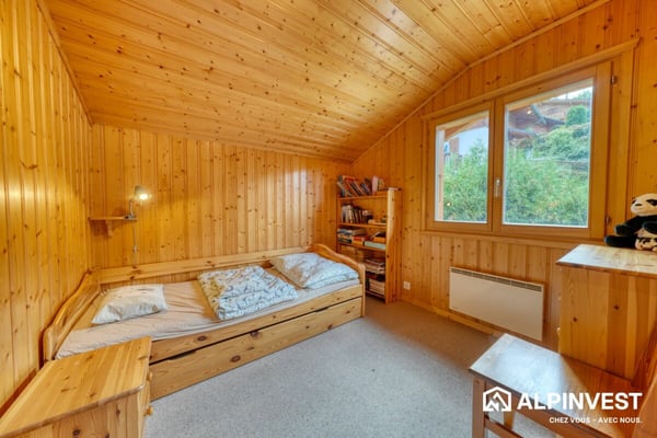 Sympathique chalet à Sornard dans un état impeccable ! 11