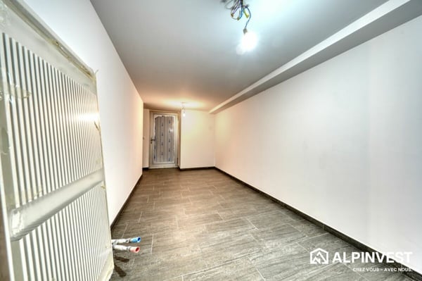 Ancienne agence bancaire avec appartement - Haute-Nendaz 29