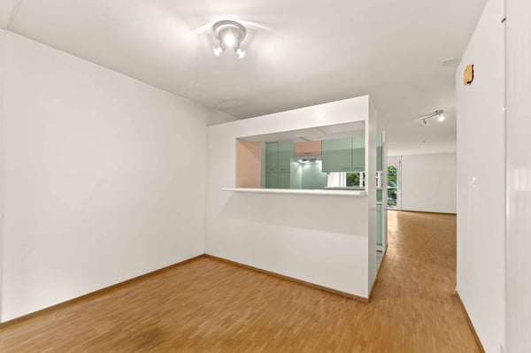 SPACIEUX 5.5 PIÈCES EN TRIPLEX AU CUR DE CHAVORNAY 4
