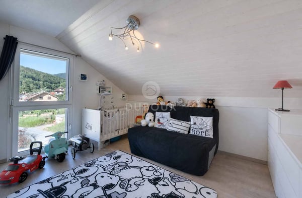 DUPLEX LUMINEUX DANS UN CADRE VERDOYANT 7