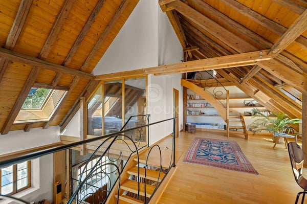 MAGNIFIQUE FERME RÉNOVÉE AVEC VUE IMPRENABLE SUR LE PLATEAU VAUDOIS 10