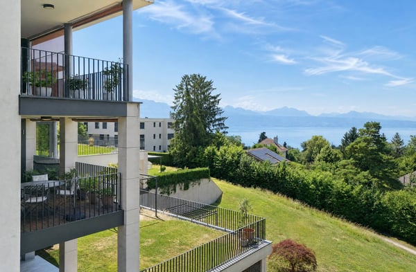 En exclusivité - Appartement avec vue sur le lac et les montagnes 2