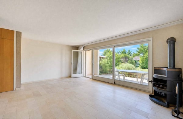Charmante maison contiguë de 6,5 pièces à rénover 3