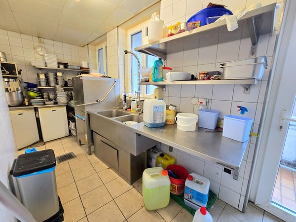 Restaurant à louer au coeur de Fribourg 6