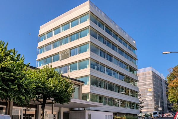 Surface commerciale partagée 13