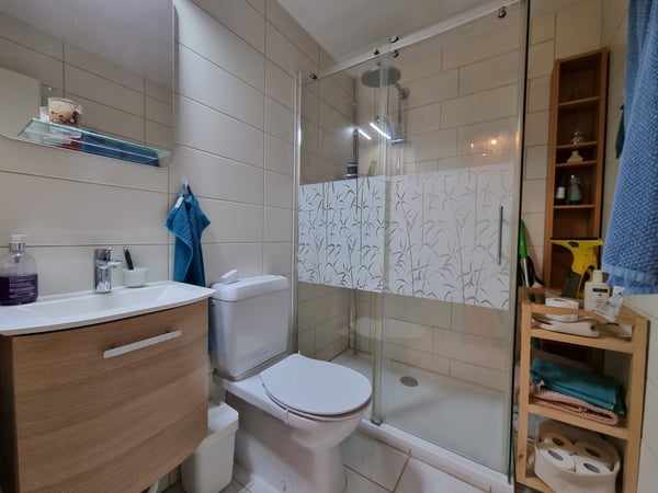 Bel appartement avec terrasse dans un cadre calme et verdoyant 10