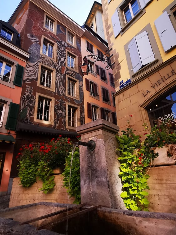 Cheneau-de-Bourg 5 - 1003 Lausanne 6