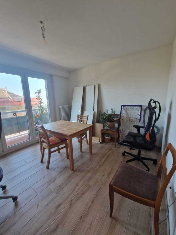 Appartement de 2,5 pièces à proximité de l'UNIL et de l'EPFL. 3