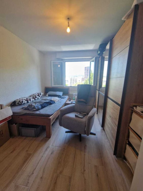 Appartement de 2,5 pièces à proximité de l'UNIL et de l'EPFL. 4
