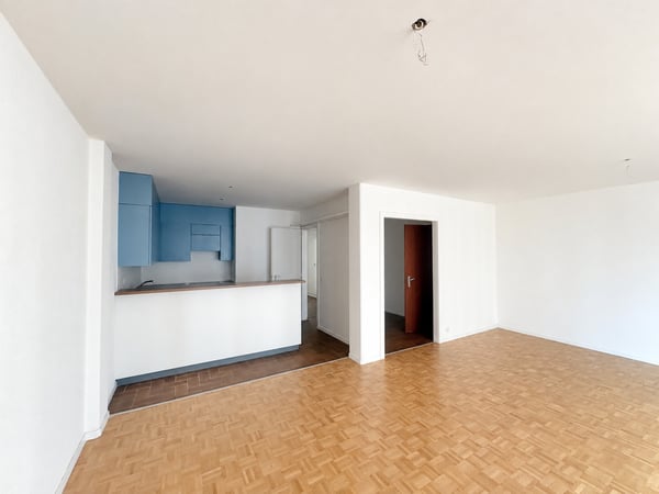 Appartement de 2.5 pièces avec balcon en plein centre de Fribourg 1